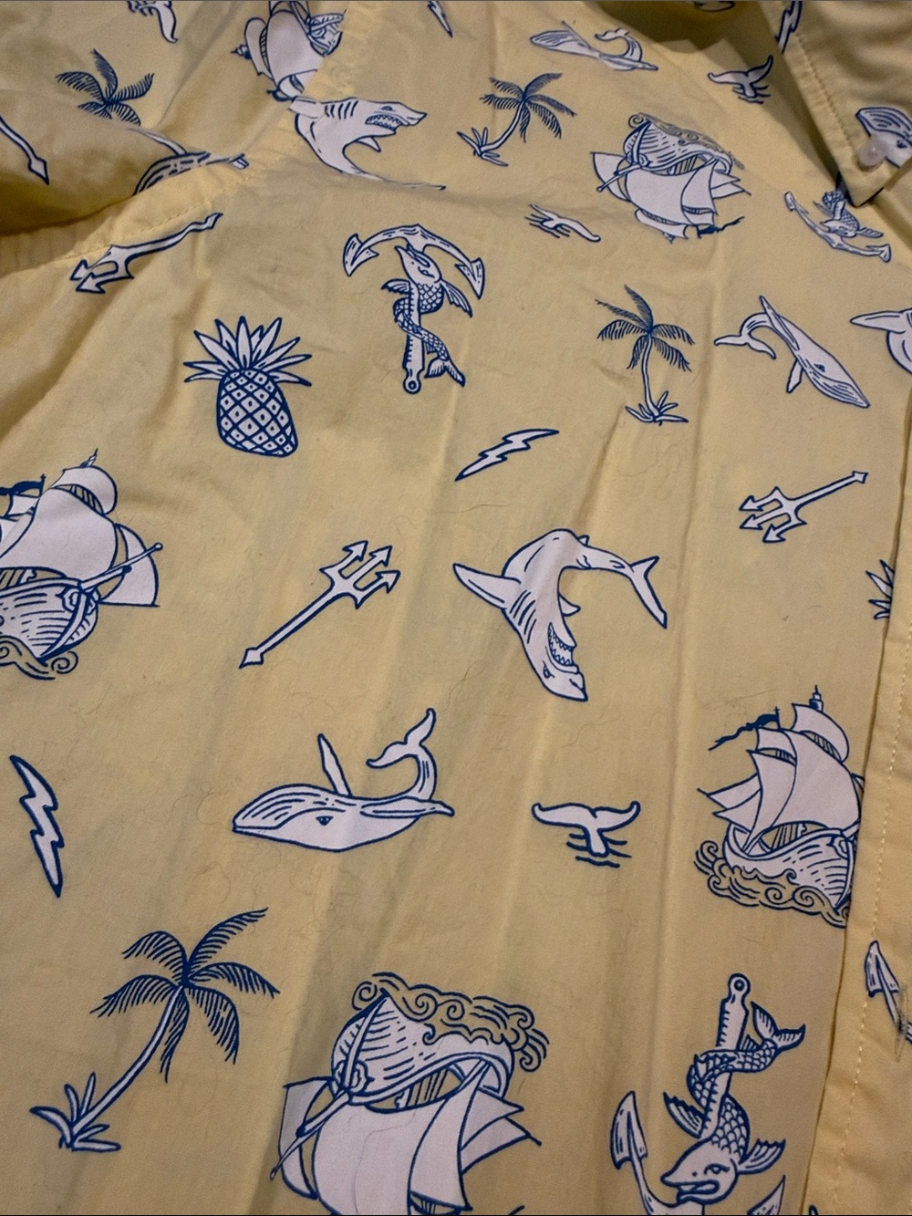 Yellow Tropical Print Short-Sleeve Button-Down Shirt - Picture 4 of 6